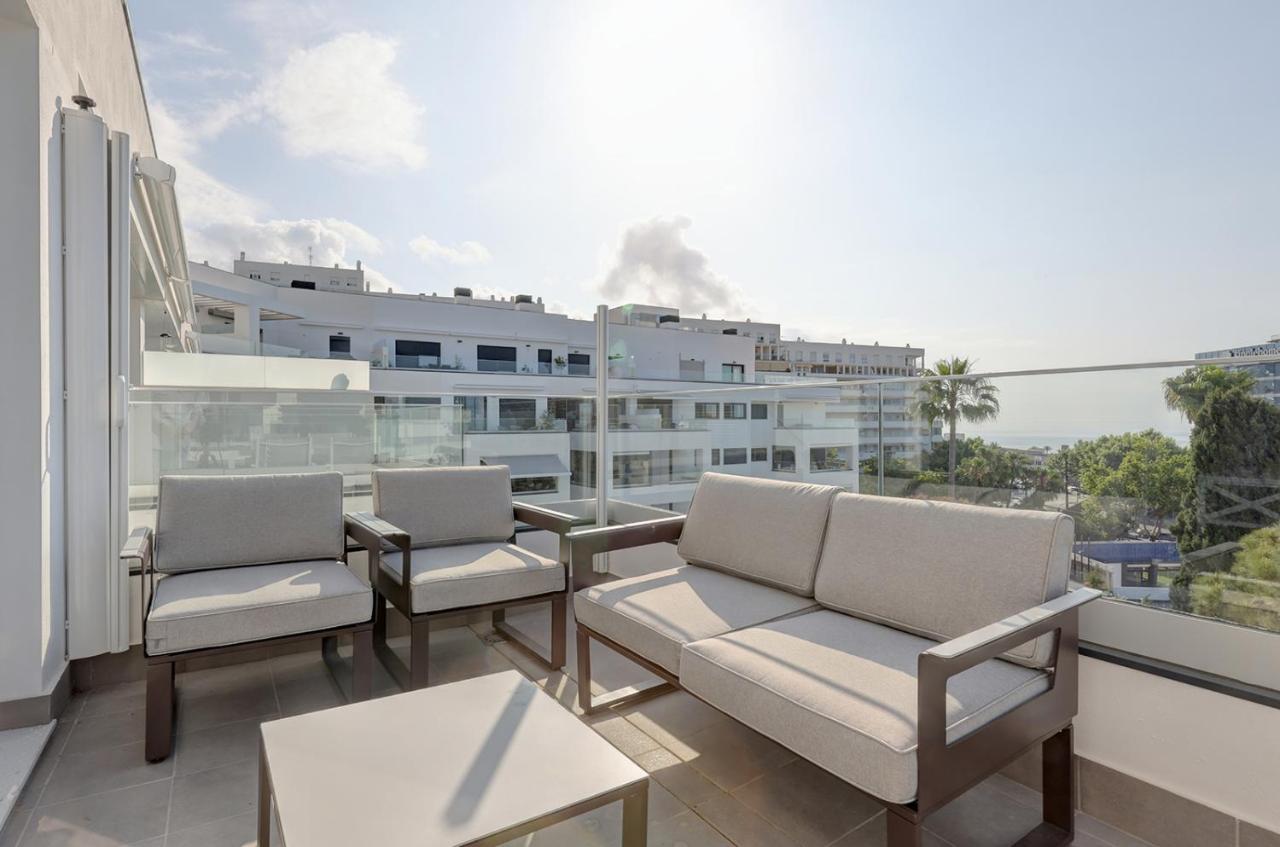 Apartment Brand New With Pool And Sea View In