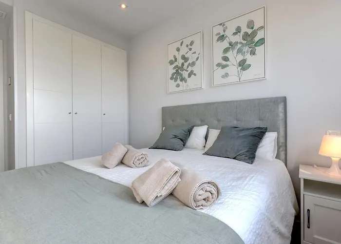Brand New Apartment With Pool And Sea View In Marbella