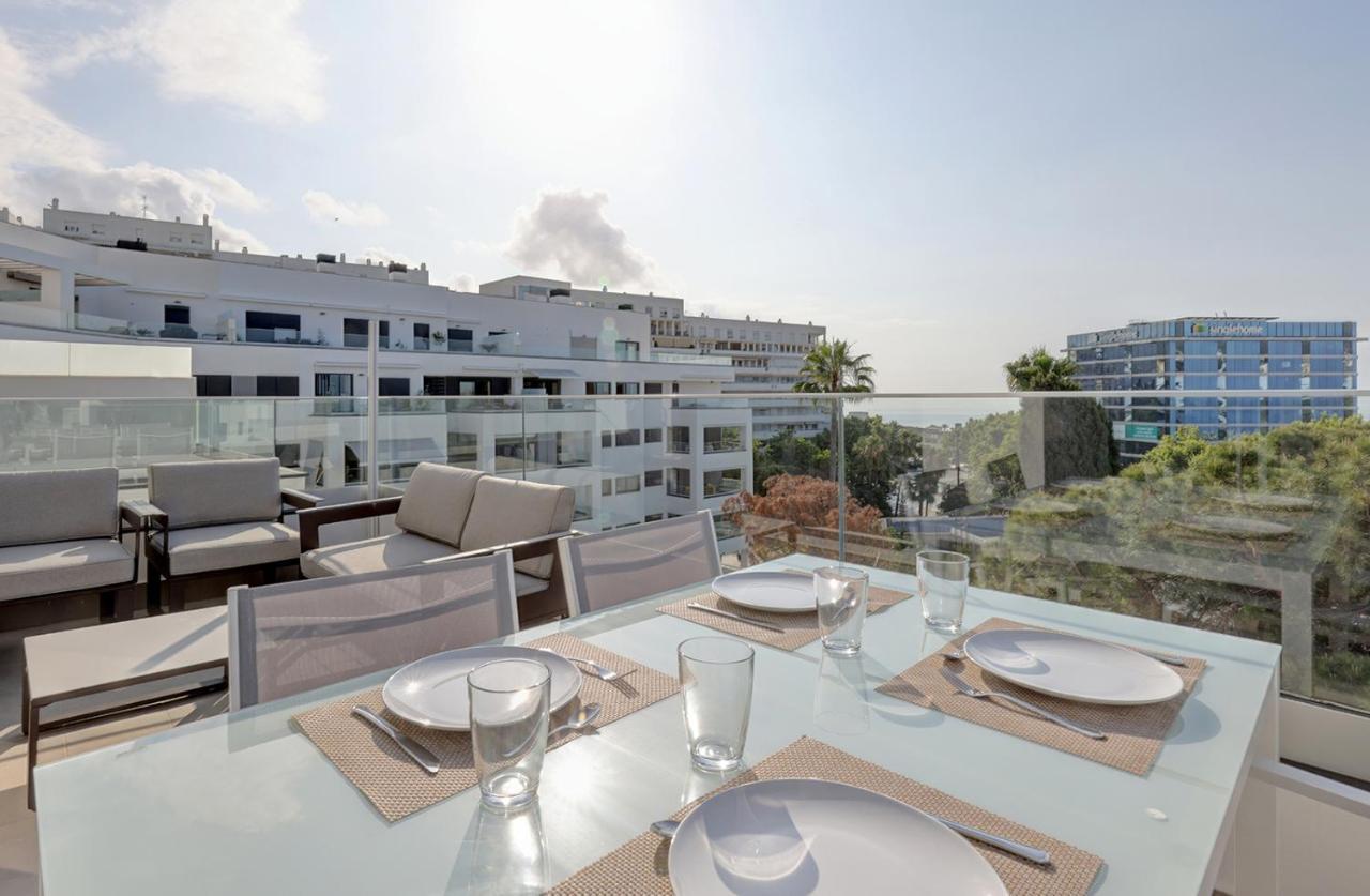 Apartment Brand New With Pool And Sea View In